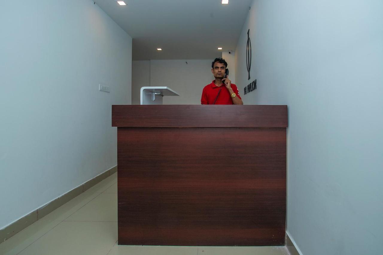 Hotel O Varcity Phi Premium Pavilion ,Above Hdfc Bank ,Near Anjaneya Temple Madiwala, Hosur Main R Bangalore Esterno foto