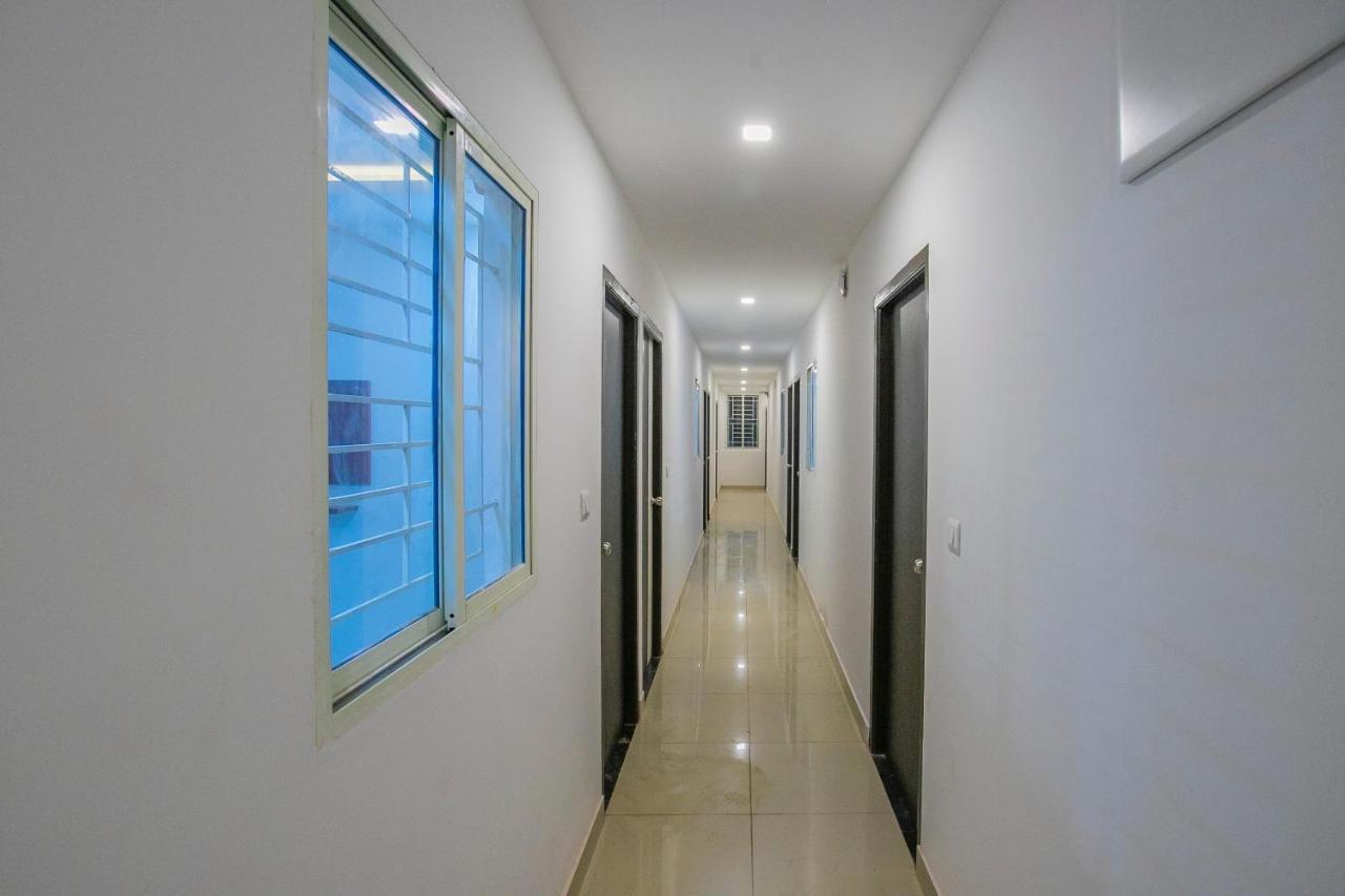Hotel O Varcity Phi Premium Pavilion ,Above Hdfc Bank ,Near Anjaneya Temple Madiwala, Hosur Main R Bangalore Esterno foto